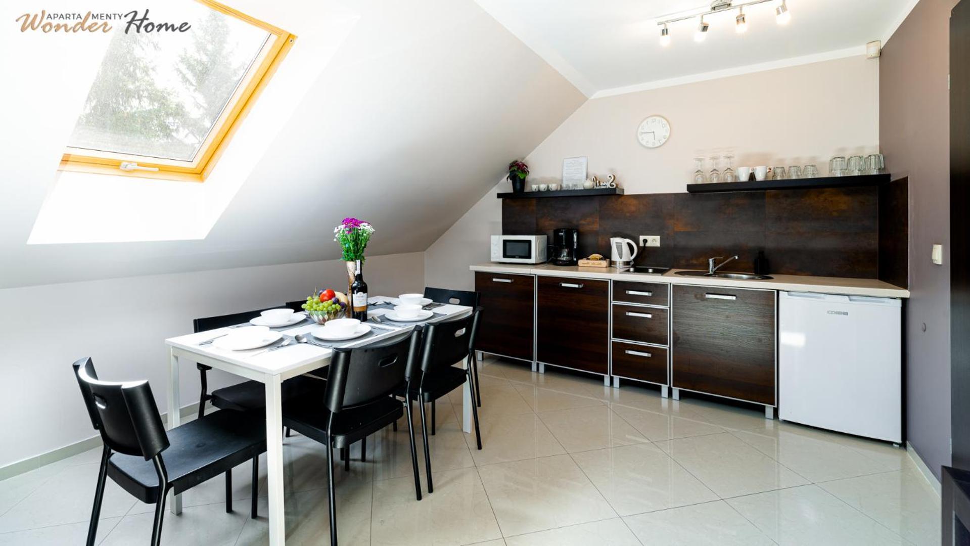 Apartamenty Czerwony Dworek - Duzy Teren Zielony, Plac Zabaw, Miejsce Na Grilla I Staw Z Mozliwoscia Wedkowania, Boisko Mysłakowice Kültér fotó