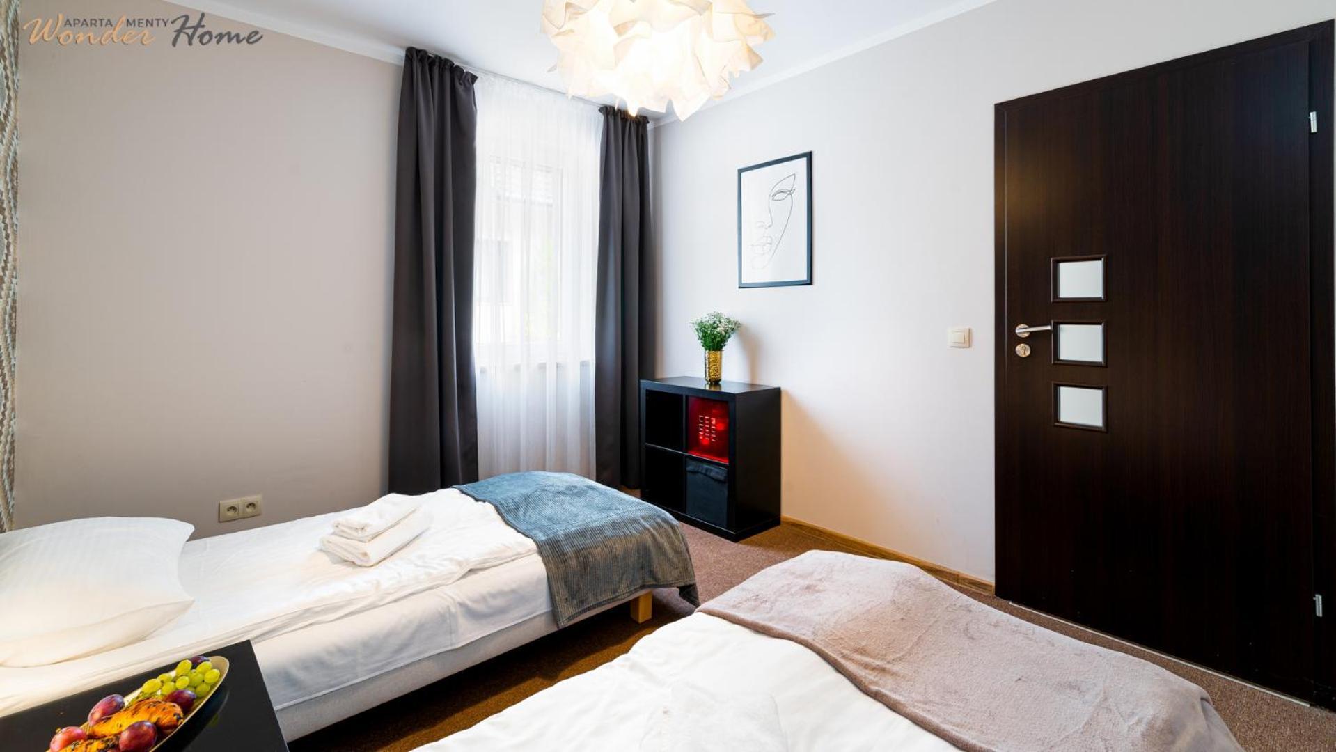 Apartamenty Czerwony Dworek - Duzy Teren Zielony, Plac Zabaw, Miejsce Na Grilla I Staw Z Mozliwoscia Wedkowania, Boisko Mysłakowice Kültér fotó