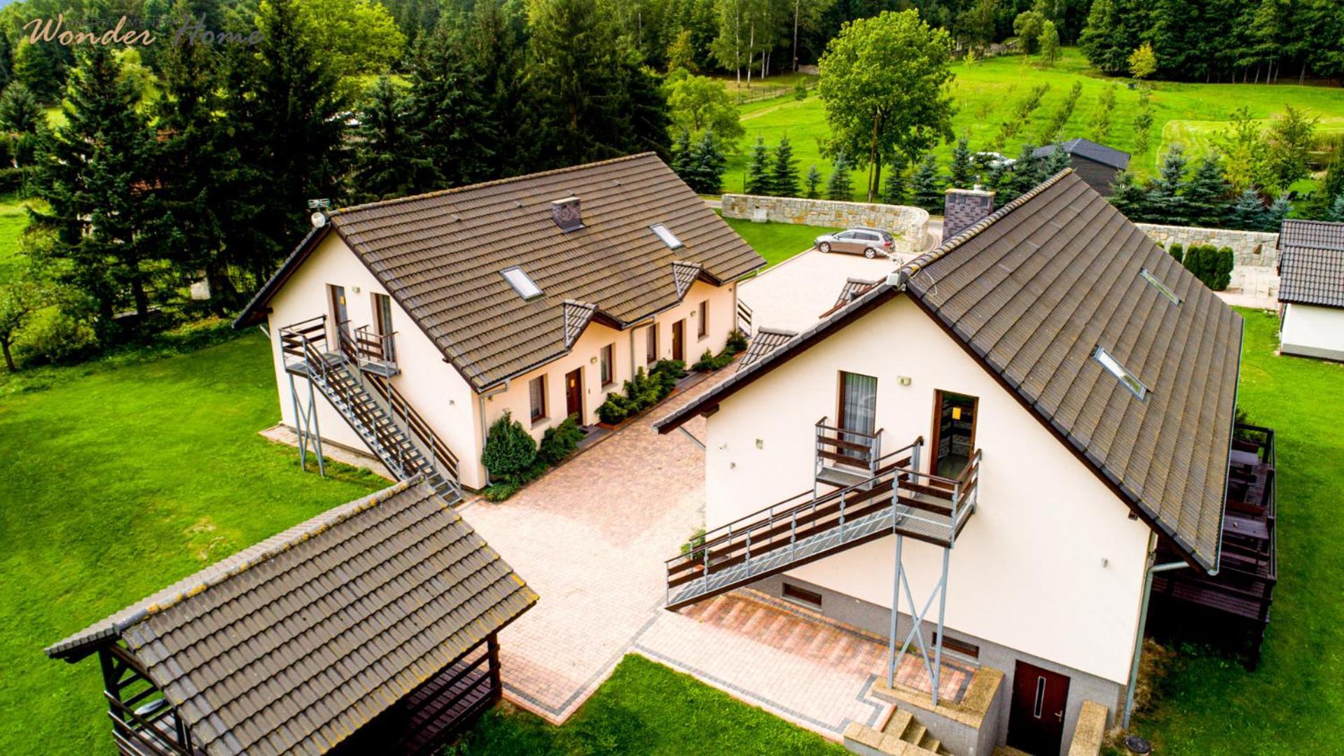 Apartamenty Czerwony Dworek - Duzy Teren Zielony, Plac Zabaw, Miejsce Na Grilla I Staw Z Mozliwoscia Wedkowania, Boisko Mysłakowice Kültér fotó